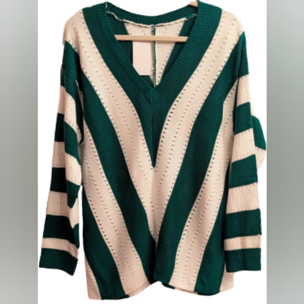 NWT emerald green/white pontinel ribbed v neck 3/4 sleeve acrylic knit sweater